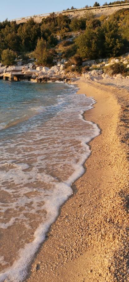 Apartment Okrug Gornji - Trogir With Sea View المظهر الخارجي الصورة