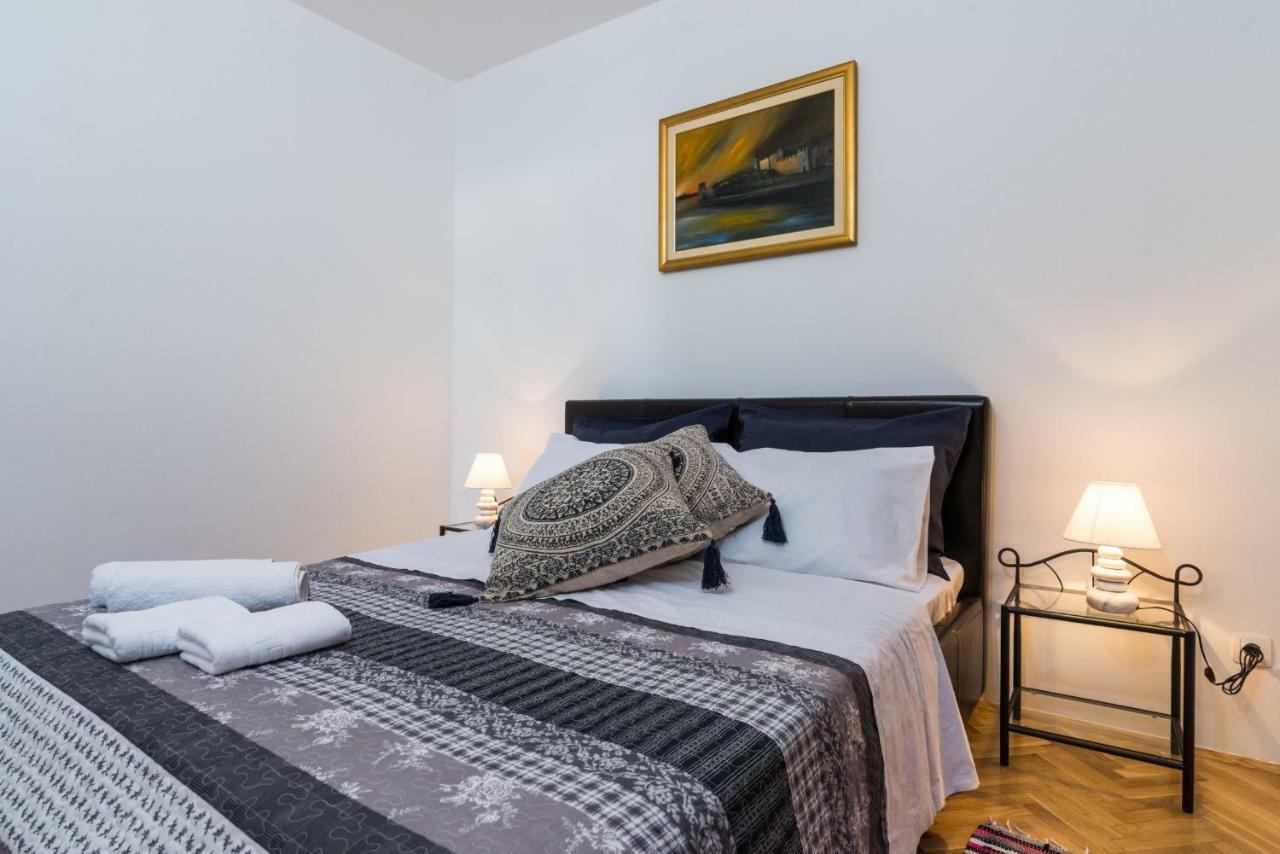 Apartment Okrug Gornji - Trogir With Sea View المظهر الخارجي الصورة